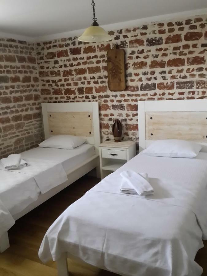 Gizemli Konak Ayvalı Kültér fotó